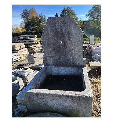 Fontana in pietra di Luserna